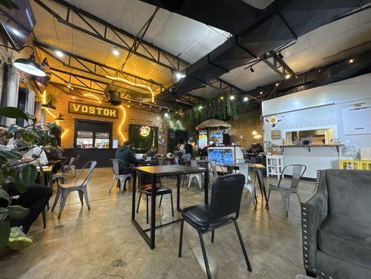 Vostok Venezuelan Nom Nom