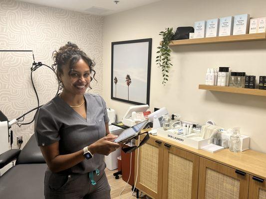 Skin Laundry - Campbell at the Pruneyard