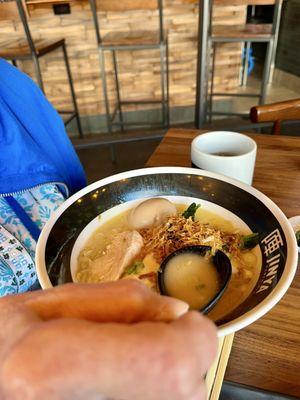 JINYA Chicken Ramen*