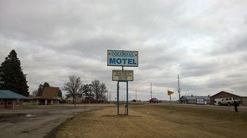 Colonial Inn Motel