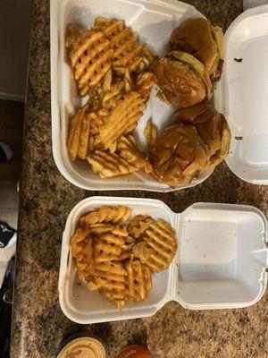 A number 4 from small sliders with an order of extra fries side of queso which was extraordinarily inadequate!