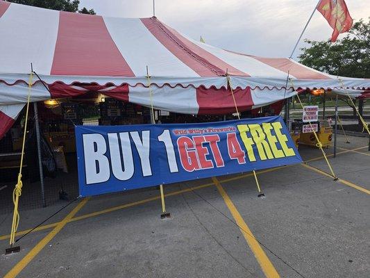 Wild Willy's Fireworks Tent