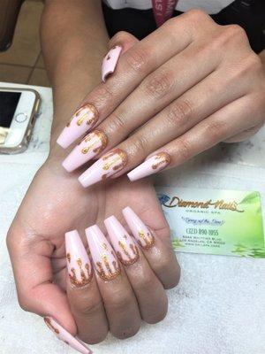 Diamond Nails Organic Spa