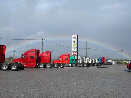 Sun State International Trucks