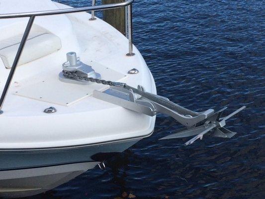 Good Automatic Windlass