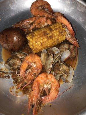 You can smell the seasoning!! Shrimp and mussels!!