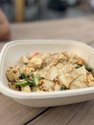 Pad see ew with tofu