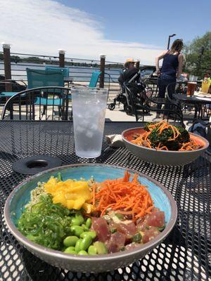 Lucky Chucky’s Beach Bar and Grill