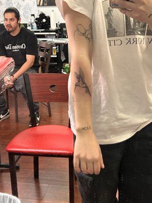 All the tattoos in the photo were done by Victor