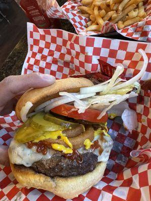 Rodeo burger it's topped with onion rings!