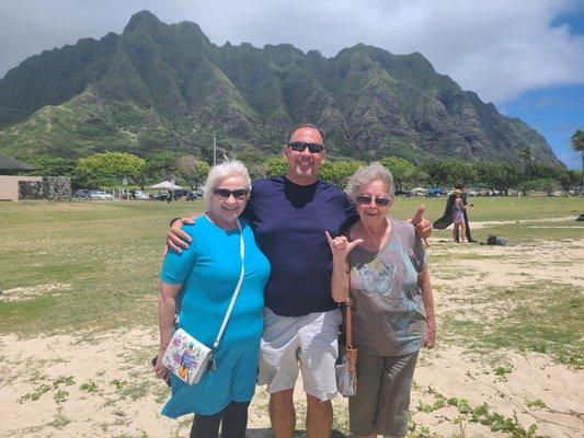 Kikos Tours Oahu