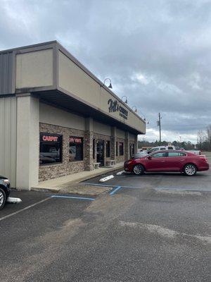 Hill's Carpet & Floor Coverings