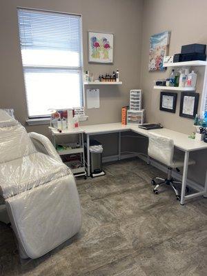 Dolly Bird Exclusive