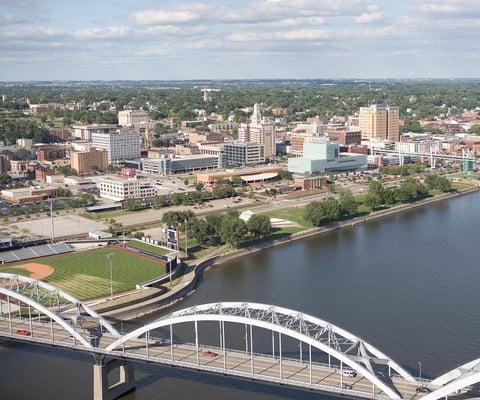 Visit Quad Cities