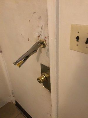 Only way to lock the door