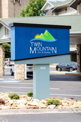 Twin Mountain Inn & Suites