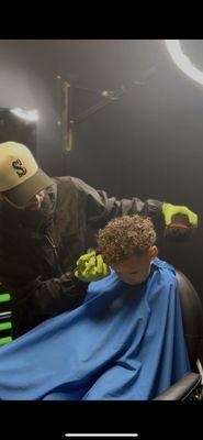 Champions Square Barbershop