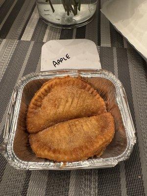 Mama Dees Empanadas