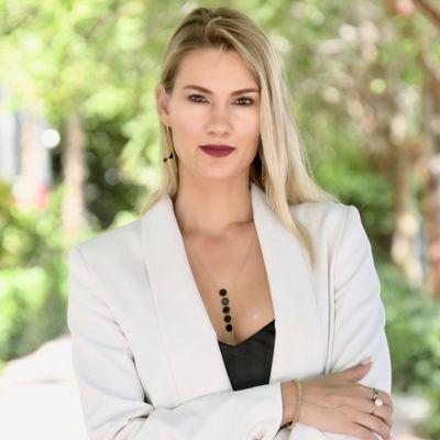 Elena Yanchur - Compass Real Estate