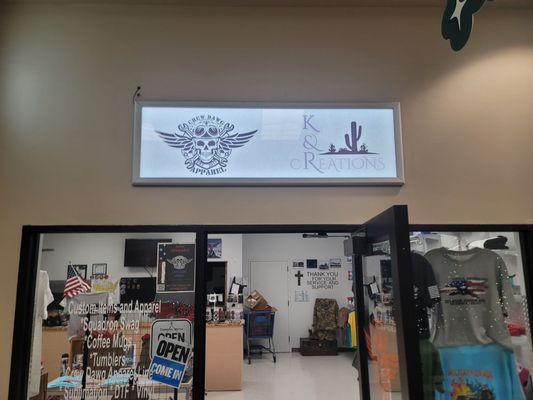 K&R Creations! Great people and amazing service.