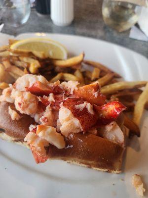Lobster roll