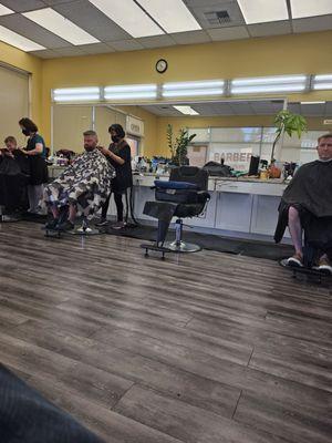 Superfades Family Barber