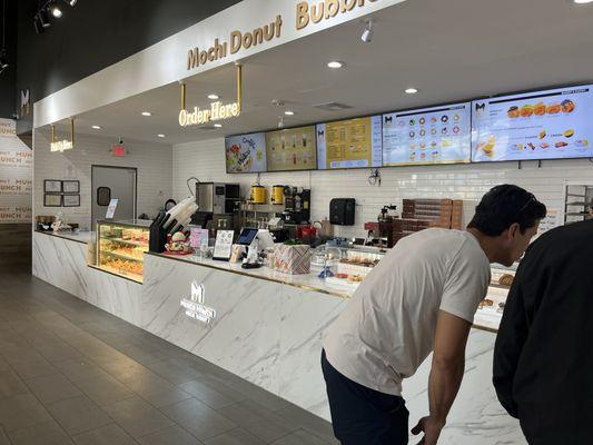 Munch Munch Mochi Donut