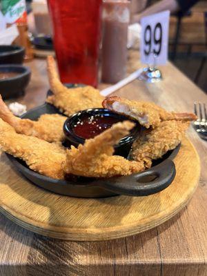 Breaded shrimp with sweet sauce