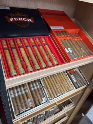 The Vapor Shoppe Smoke & Alternative Plus