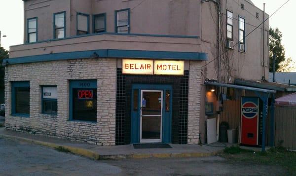 Bel-Air Motel