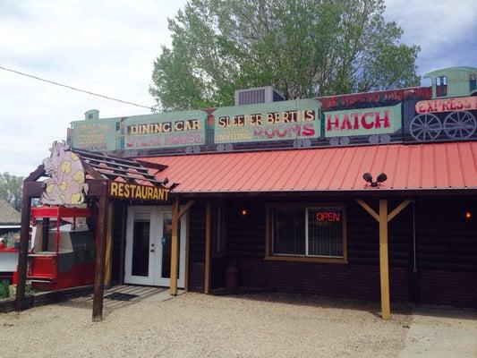 The place looks a little rundown, but make no mistake. The food is excellent!