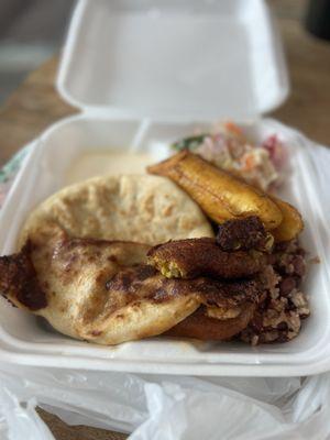 El Salsabor Restaurant