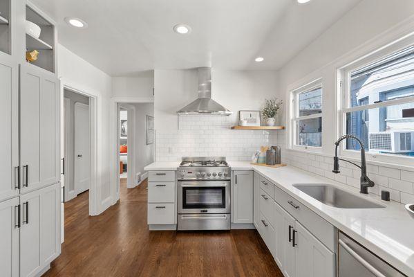 Jarrett Decoff - Coldwell Banker Realty