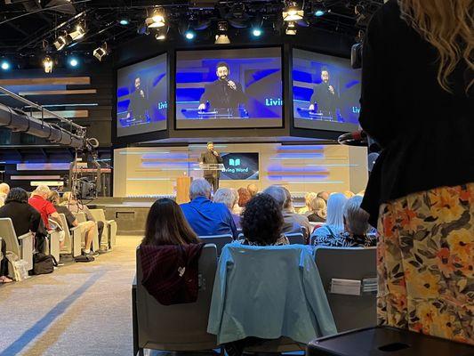 Living Word Christian Center