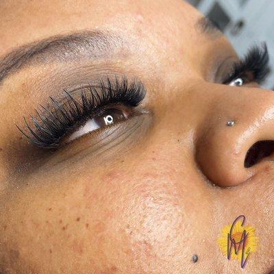 Cluster Lashes
