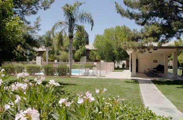 Villa De Paz Apartments