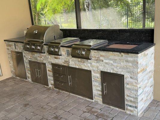 Precision Craft Outdoor Kitchens