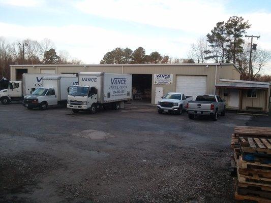 3922 Puddledock Rd Office