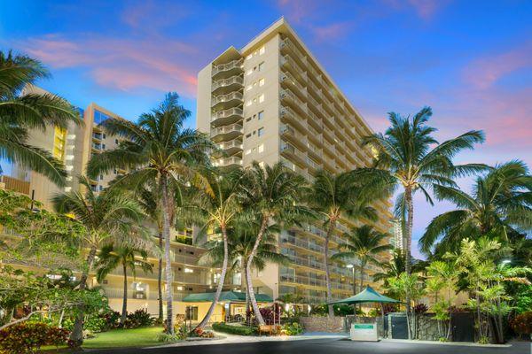 Courtyard Waikiki Beach