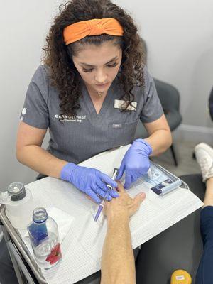 Hand filler treatments: Restore youthful volume and smoothness, bringing back the rejuvenated, radiant hands you deserve.