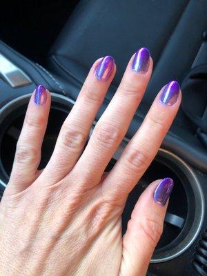 Ombré chrome gel mani