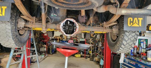 Rear end broken spider gears