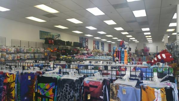 Found Fl tshits for $2 but shot glasses overpriced.