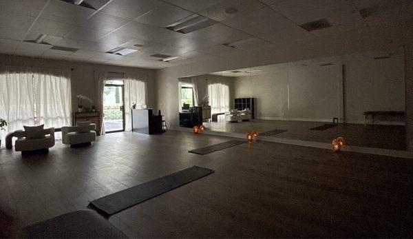 Relaxing Yin Yoga classes by day and by candlelight at night.