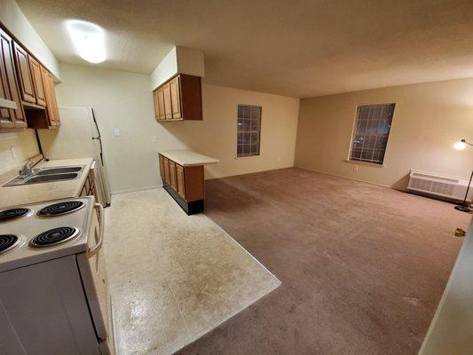 Colonial Parke Apartments