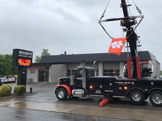 Wood's Service Center