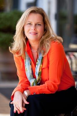 Julie Meyers-Bainbridge Homes Real Estate