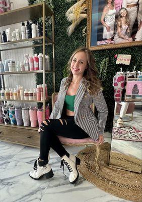 Me in bottle blonde hair salon