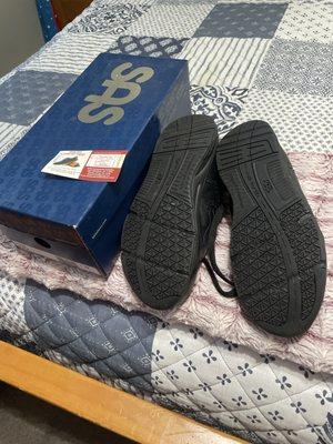 Shoe-Nuf Comfort Shoes