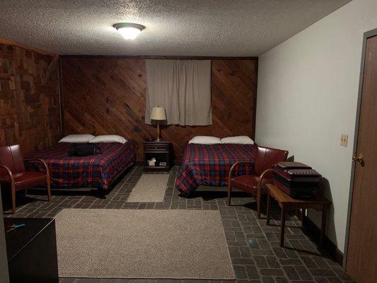 Very nice room. Comfy beds, super clean